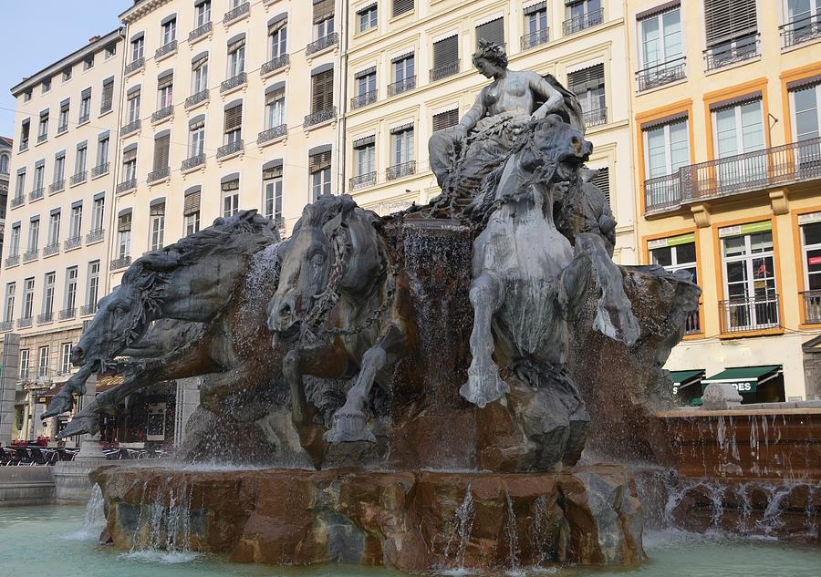 Bartholdi Fountain Photograph by Dany Lison