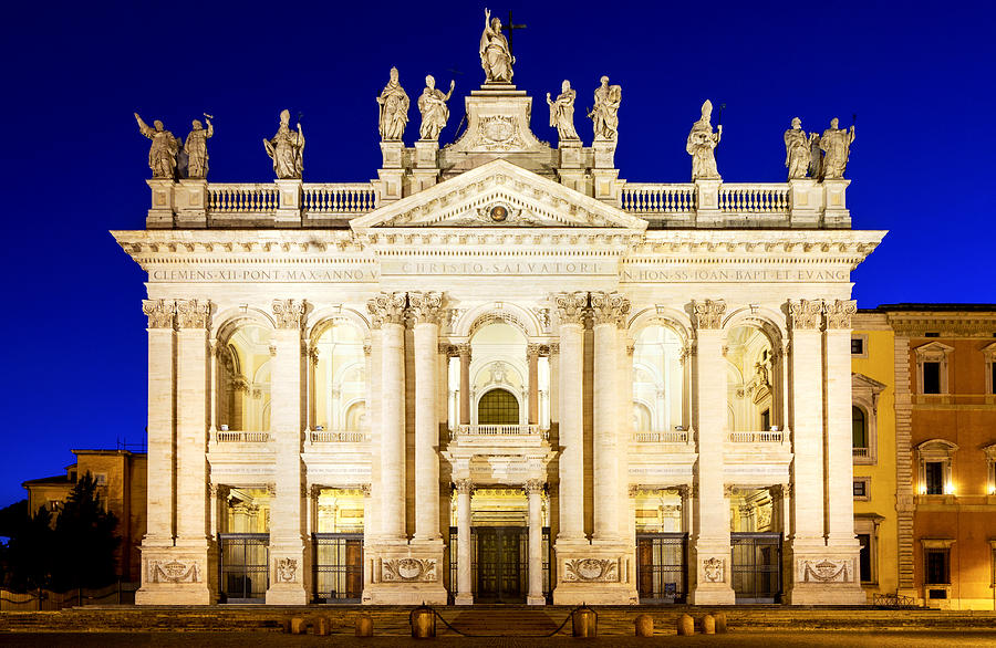 Basilica di San Giovanni in Laterano Photograph by Fabrizio Troiani