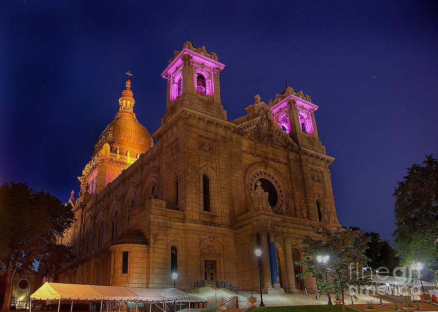 Minneapolis Photograph - Basilica of Saint Mary Minneapolis by Wayne Moran