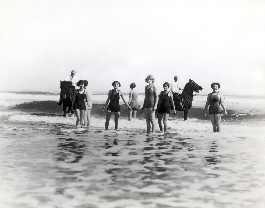 Bathers And Horses In The Surf Photograph by Underwood & Underwood ...