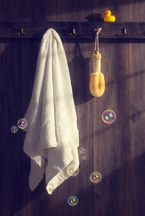 Duck Photograph - Bathroom Towel by Amanda Elwell