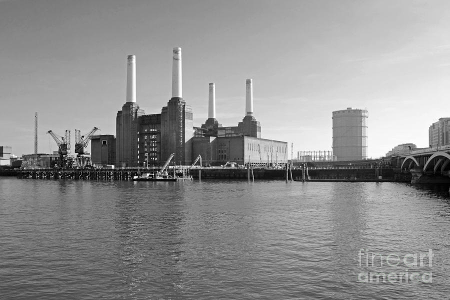 Battersea Power Station Photograph by Julia Gavin