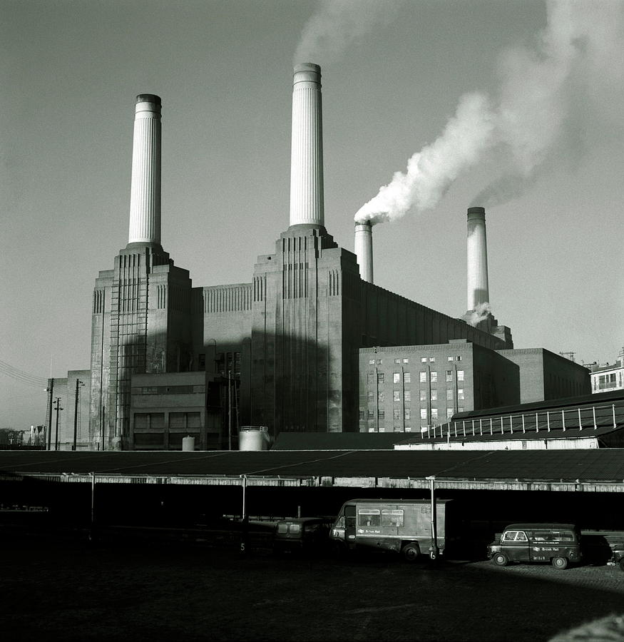 Battersea Power Station Photograph by Robert Brook/science Photo Library