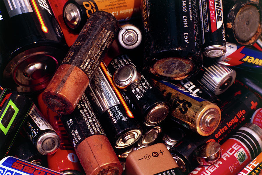 Battery Recycling Photograph by Jerry Mason/science Photo Library