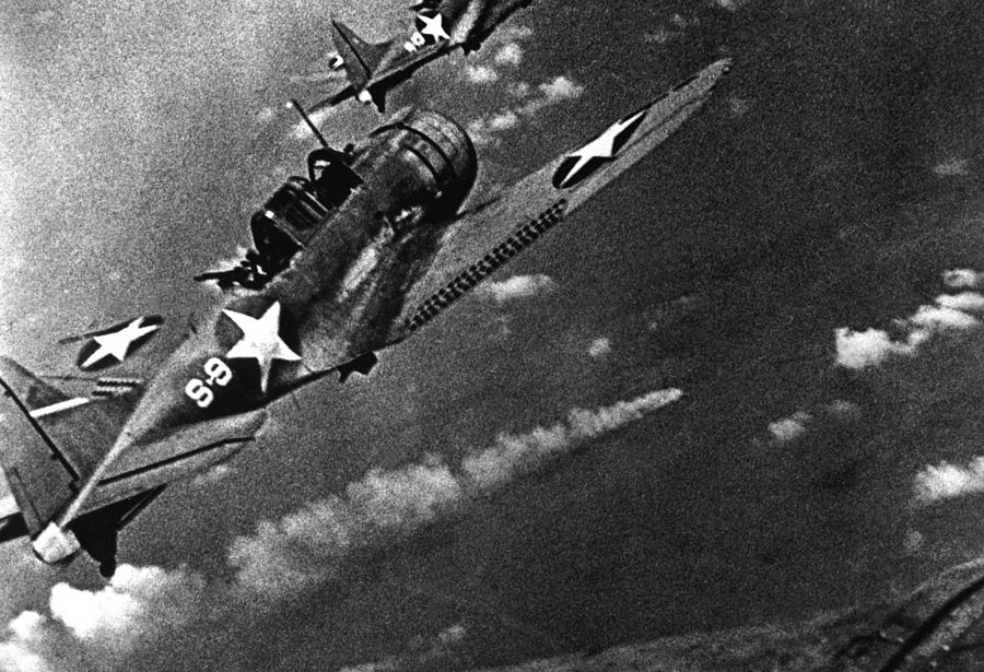 Battle Of Midway, June 4-6, 1942. U.s Photograph by Everett