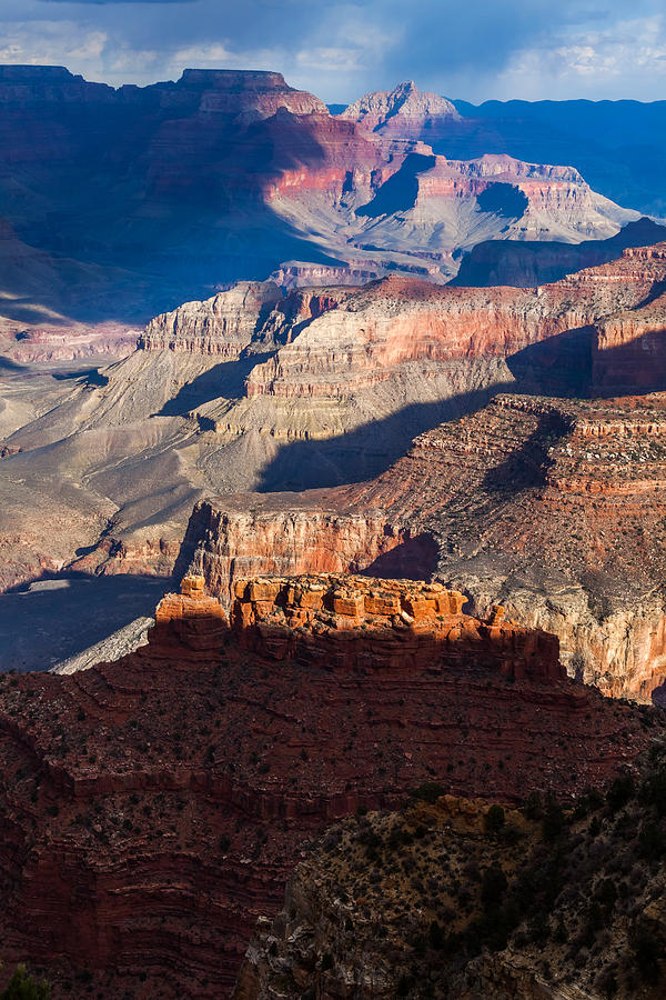 Grand Canyon National Park Photograph - Battleship Rock at the Grand Canyon by Ed Gleichman