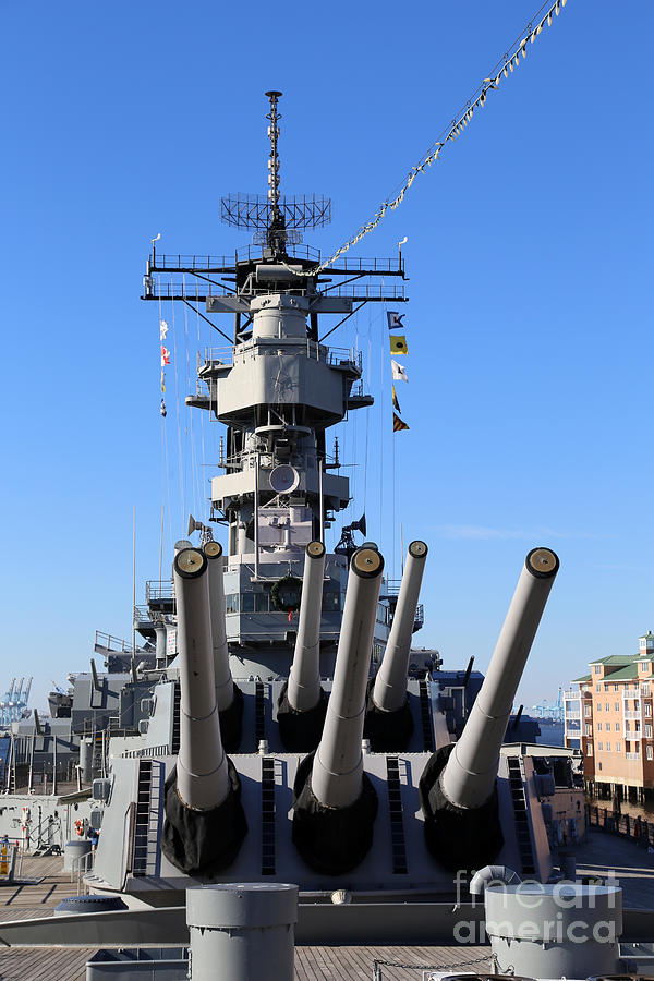 Battleship Wisconsin B B 64 Photograph By Dwight Cook - Pixels