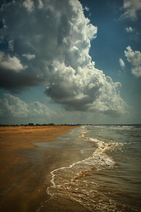 Beach and Clouds Digital Art by Linda Unger