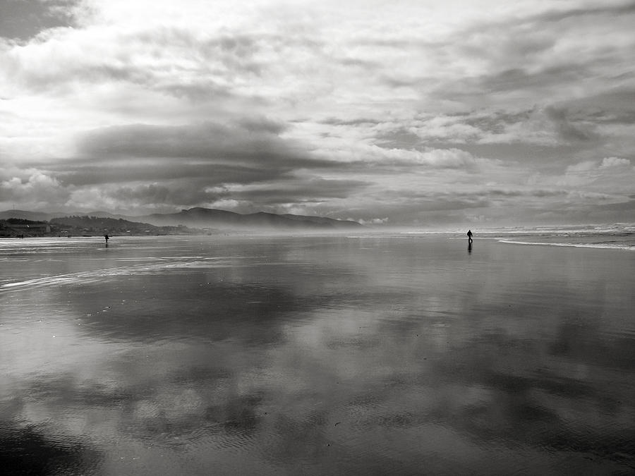 Beach Walk Neahkanie Photograph by Lora Fisher