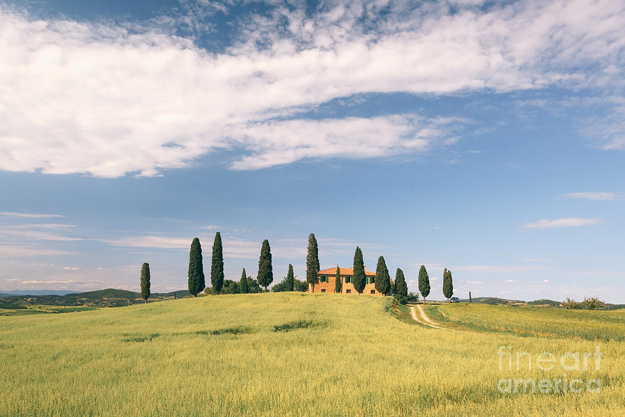 Beautiful house in Val dOrcia - Tuscany - Italy Photograph by Matteo Colombo
