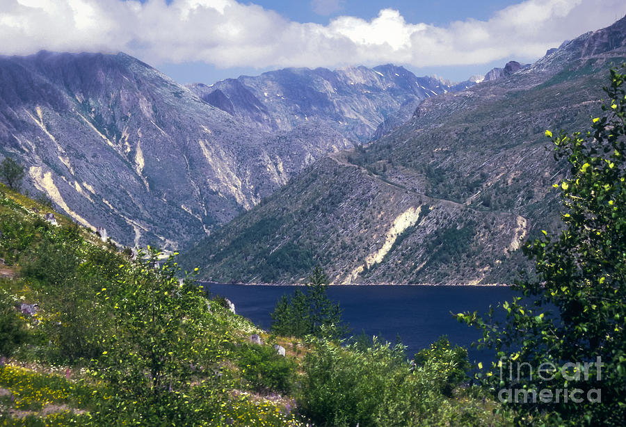 Beautiful Mount St. Helens Scenery Photograph by Bob Phillips - Fine ...