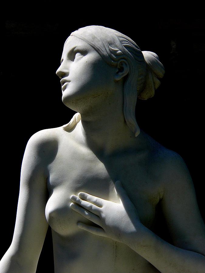 Beautiful Nude Female Statue Photograph by Jeff Lowe