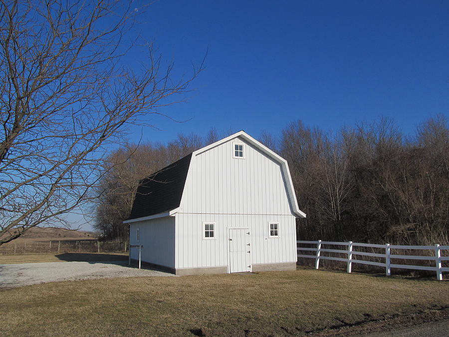 Beautiful Small White Barn Photograph by Tina M Wenger - Fine Art America