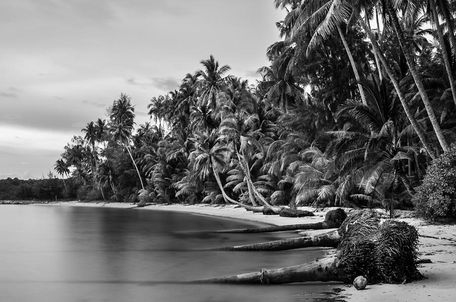 Beautiful tropical beach in Thailand with long exposure effect ...