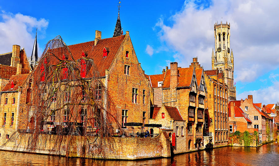 Beauty In Bruge Photograph by Elvis Vaughn