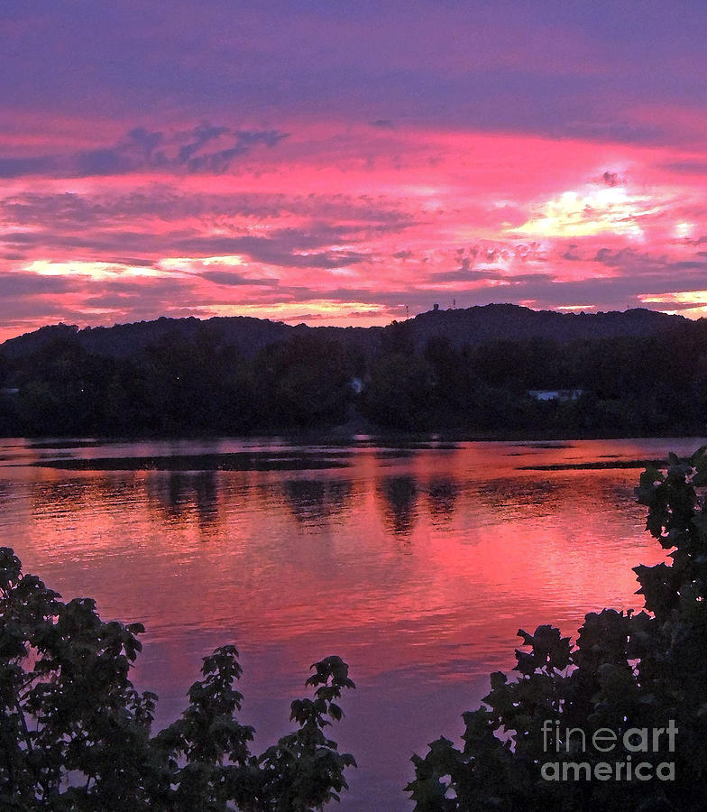Beauty on The Ohio Photograph by Lydia Holly