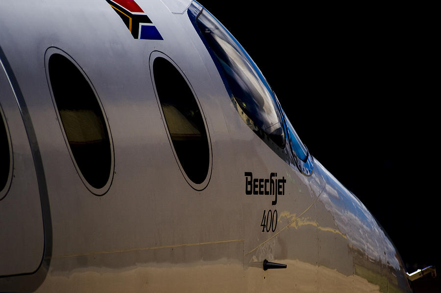 Beechjet 400 Photograph by Paul Job