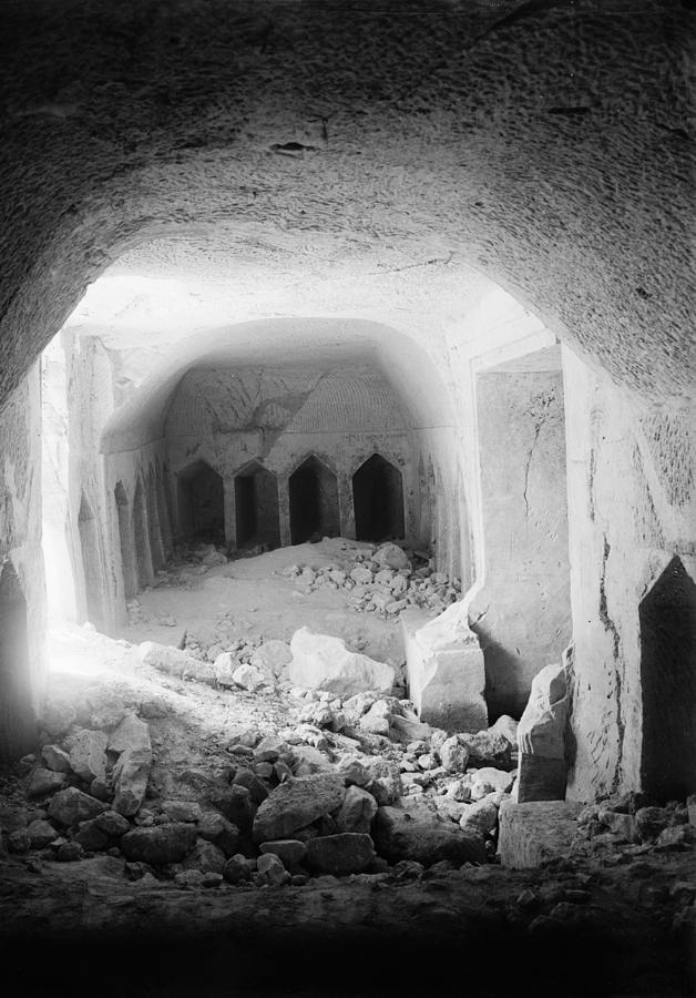 Beit Jibrin Tomb Photograph by Granger