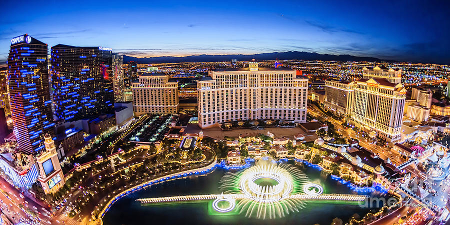 Las Vegas Photograph - Bellagio Rountains From Eiffel Tower at Dusk by Aloha Art