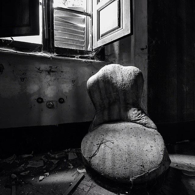 Urbex Photograph - Belle Epoque #tv_urbex #abandoned by Maurizio Sorvillo