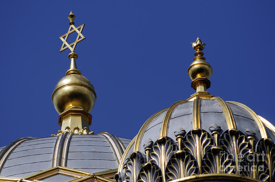 Berlin New Synagogue Photograph by Colin Woods