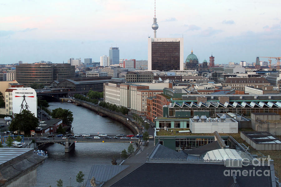 Berlin - Reichstag View 01 Photograph by Gregory Dyer - Fine Art America