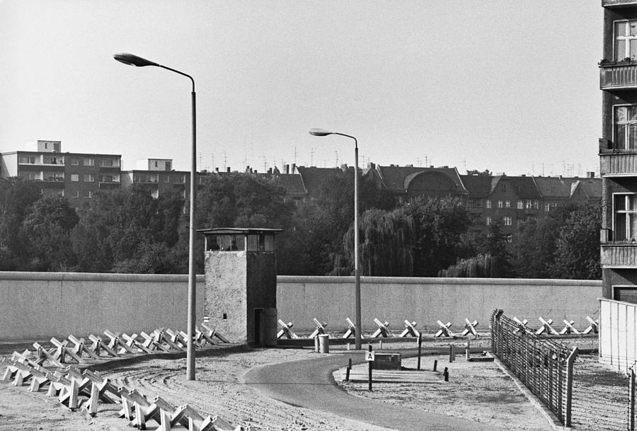 Berlin Wall, C. 1980 Photograph by Jan Lukas