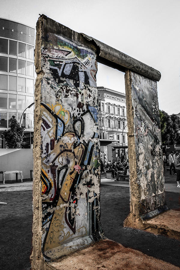 Berlin wall Photograph by Chris Smith