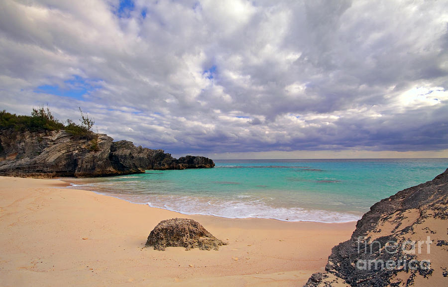 Bermuda Secret Beach Photograph by Charline Xia