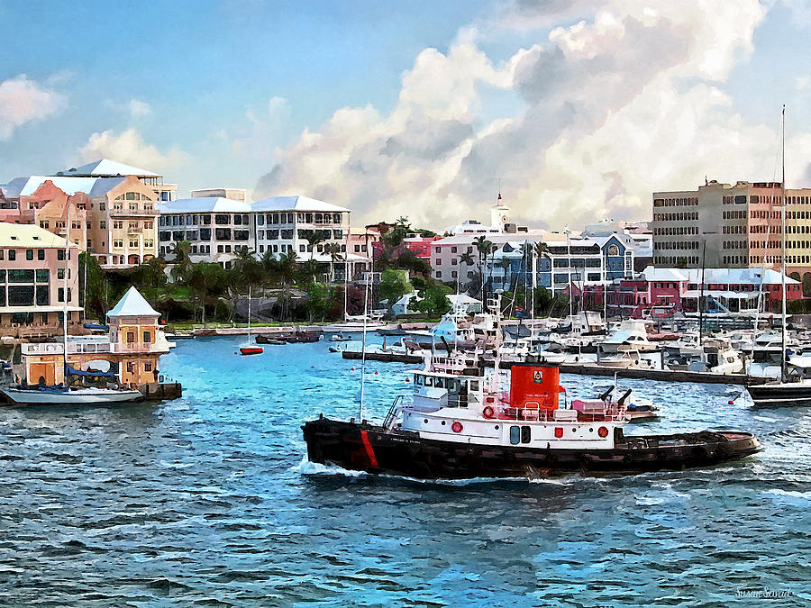 Boat Photograph - Bermuda - Tugboat Going Into Hamilton Harbour by Susan Savad