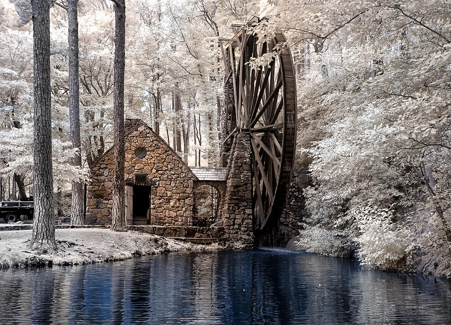 Berry College Grist Mill Photograph by Cindy Archbell