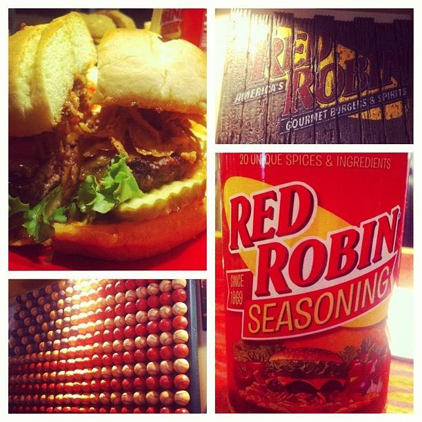 #berserkerburger #redrobin #hamburgesas Photograph by Eddie Mendez
