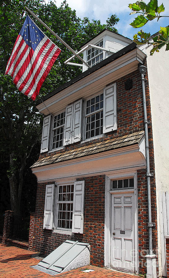 Betsy Ross House Photograph by Cindy Manero