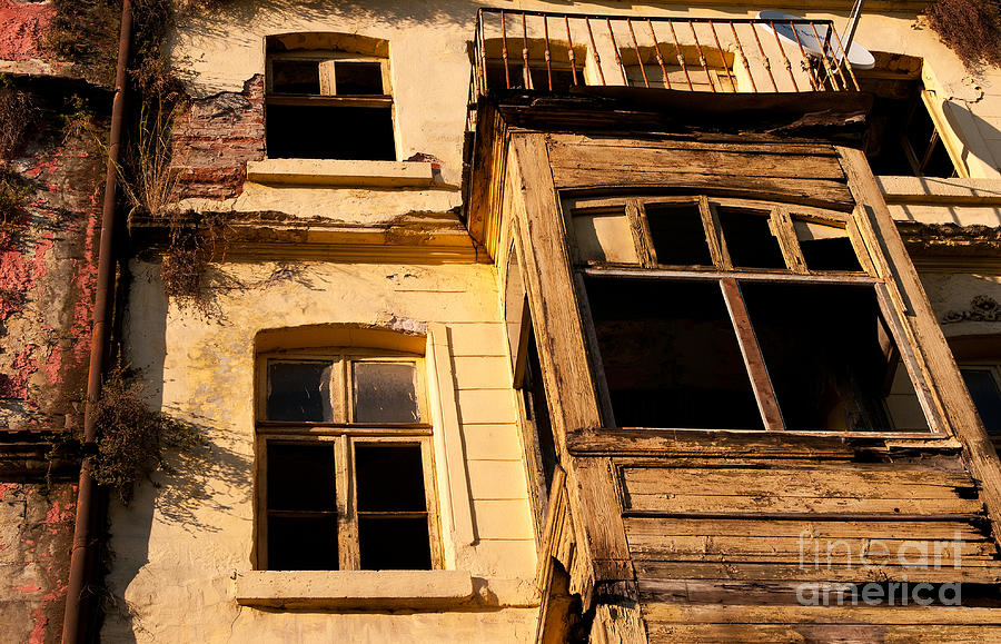 Beyoglu Old House 02 Photograph by Rick Piper Photography