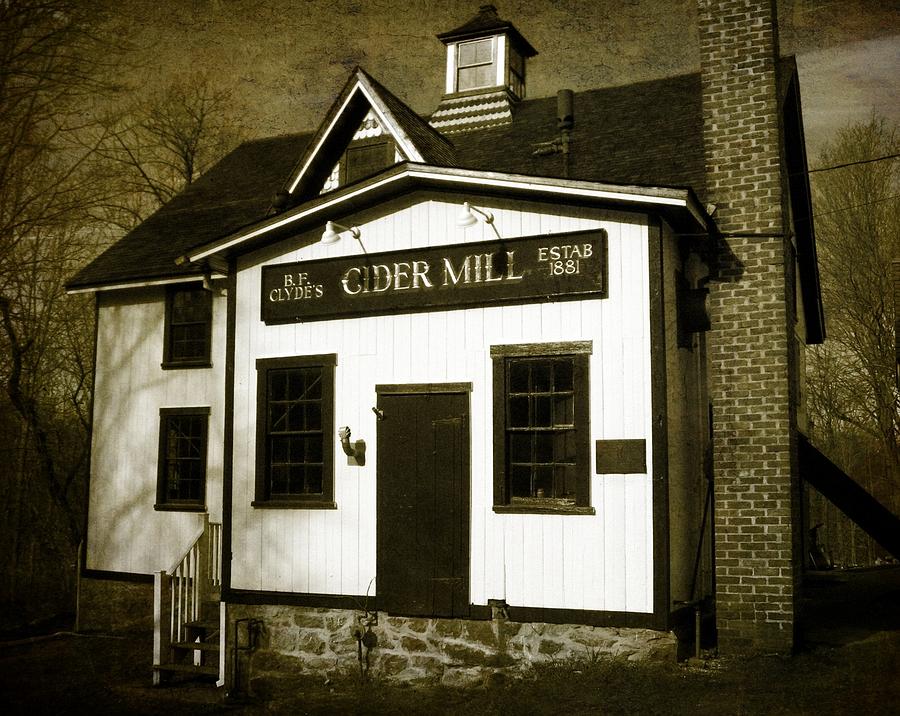 B.F. Clyde's Cider Mill Photograph By Debbie Robbins - Fine Art America