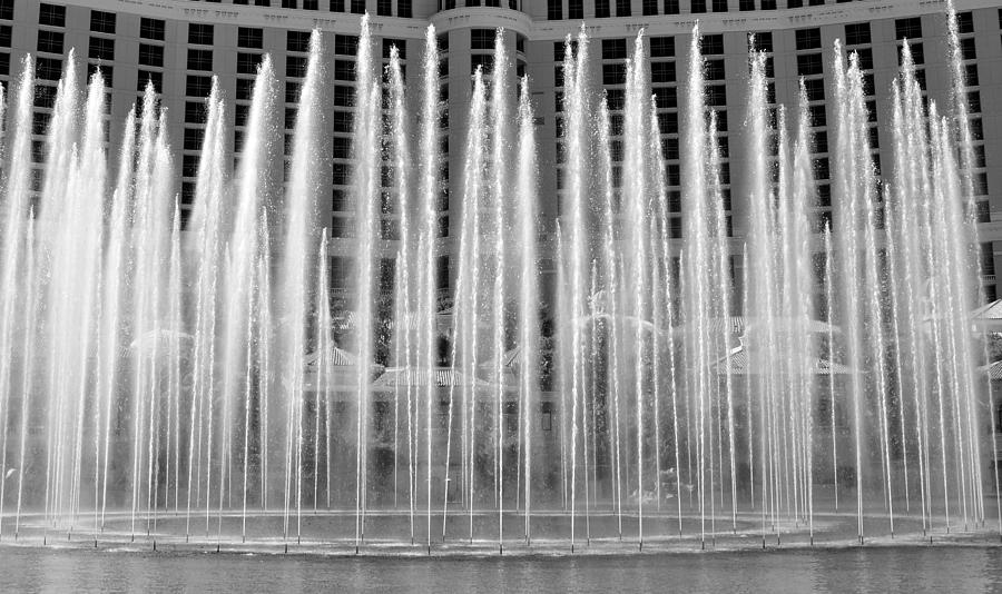 Bellagio fountains work A Photograph by David Lee Thompson