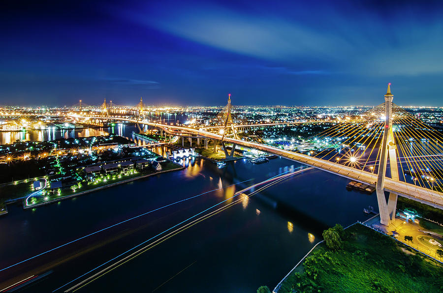 Bhumibol Bridge by Happysun Photography