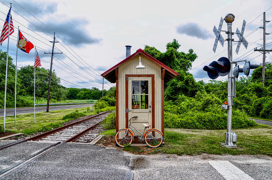 Bicycle Photograph - Bicycle at Cold Point Station by Bill Cannon