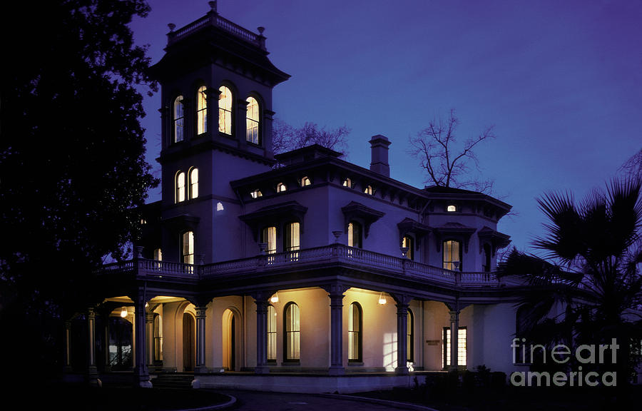 Bidwell Mansion, Chico State Photograph by Ron Sanford
