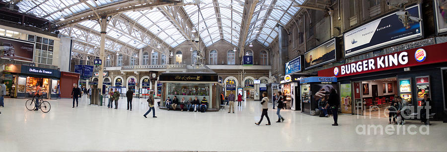 Charing Cross Station Panorama Photograph by Thomas Marchessault