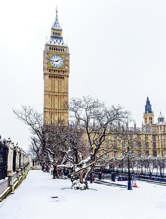 Big Ben In Snow, London, Uk Photograph by Doug Armand