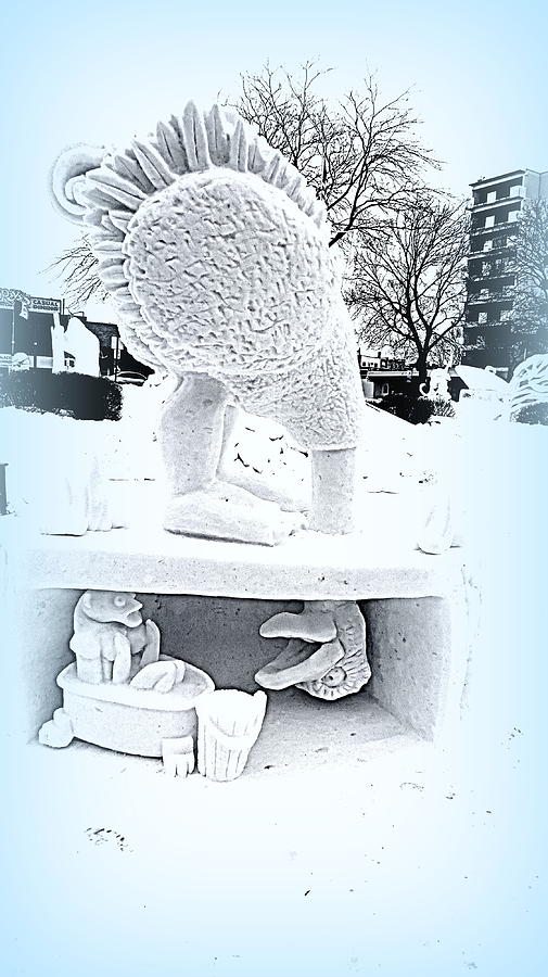 Big Bird Snow Sculpture Photograph by Kay Novy