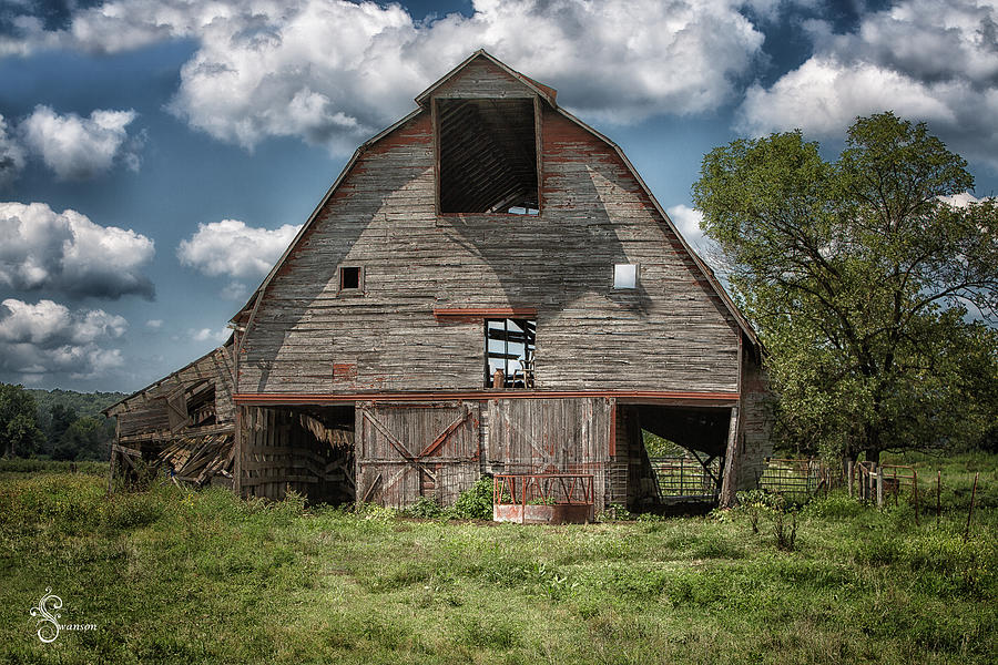 Big Old Barn Photograph by Rhonda Swanson - Fine Art America