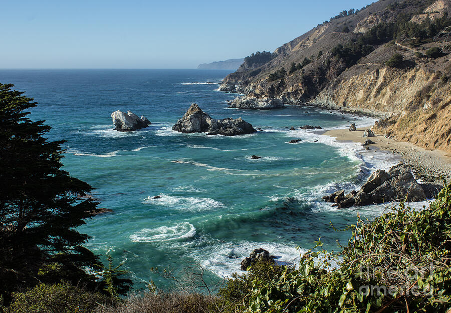 Big Sur Coast From Julia Pfeiffer Burns Photograph by Suzanne Luft