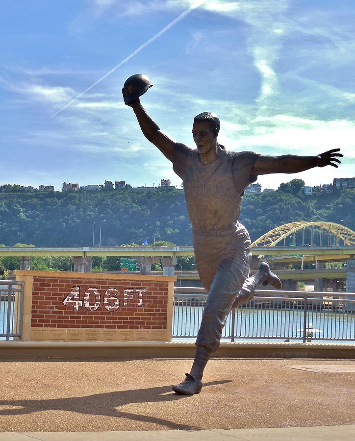 Bill Mazeroski Statue Photograph by Anthony Thomas - Fine Art America