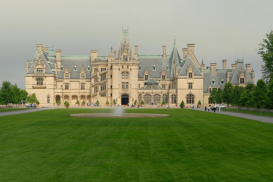Biltmore House Photograph by Willie Harper