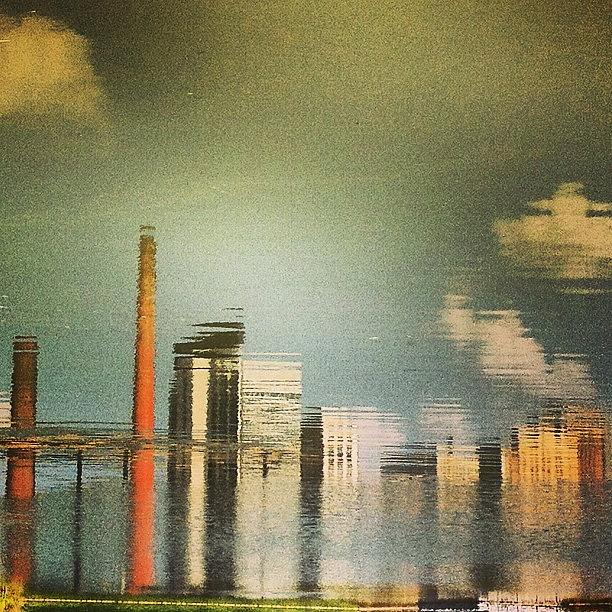 Abstract Photograph - Birmingham #instagrambham #themagiccity by Miranda Johnson