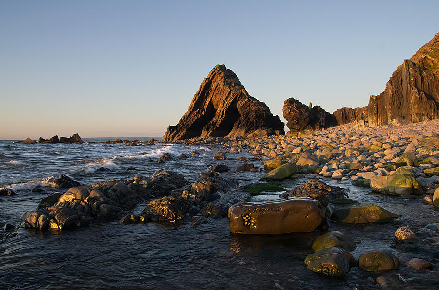 Devon Photograph - Blackchurch Rock in N Devon by Pete Hemington
