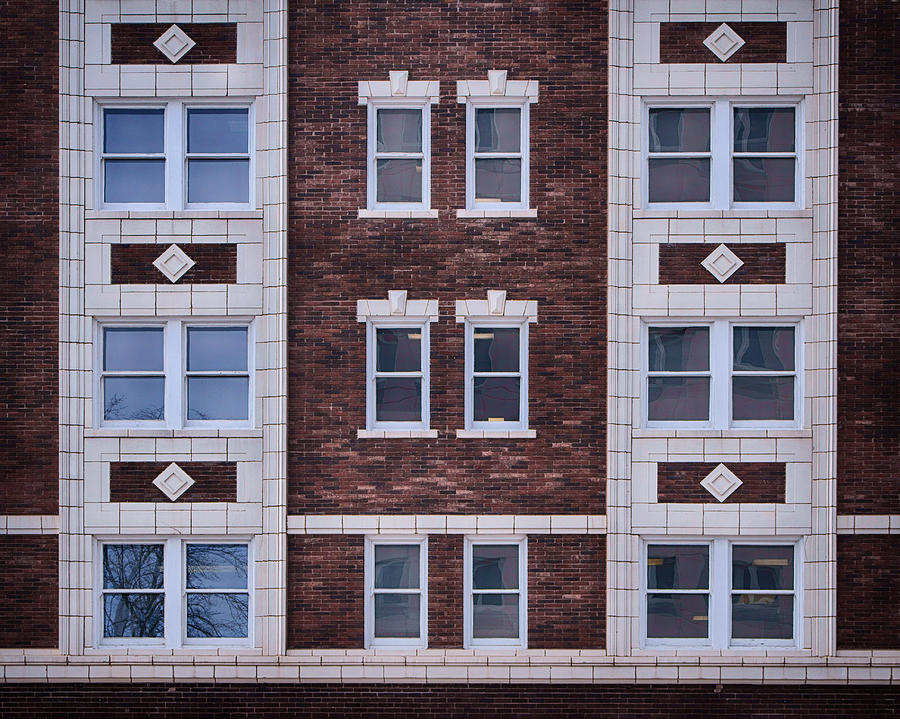 Omaha Photograph - Blackstone Building #2 - Omaha - Nebraska by Nikolyn McDonald