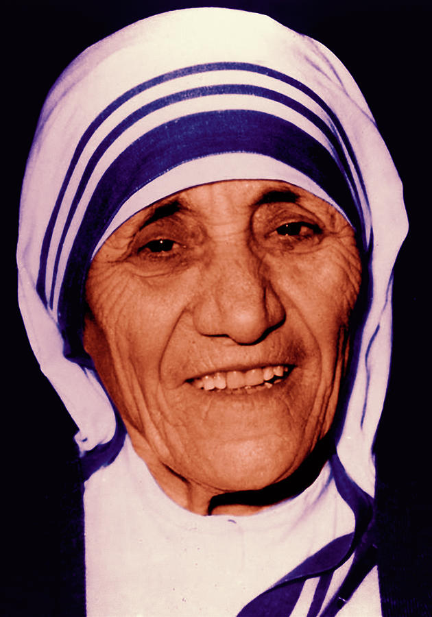 Portrait Photograph - Blessed Teresa of Calcutta by Li   van Saathoff